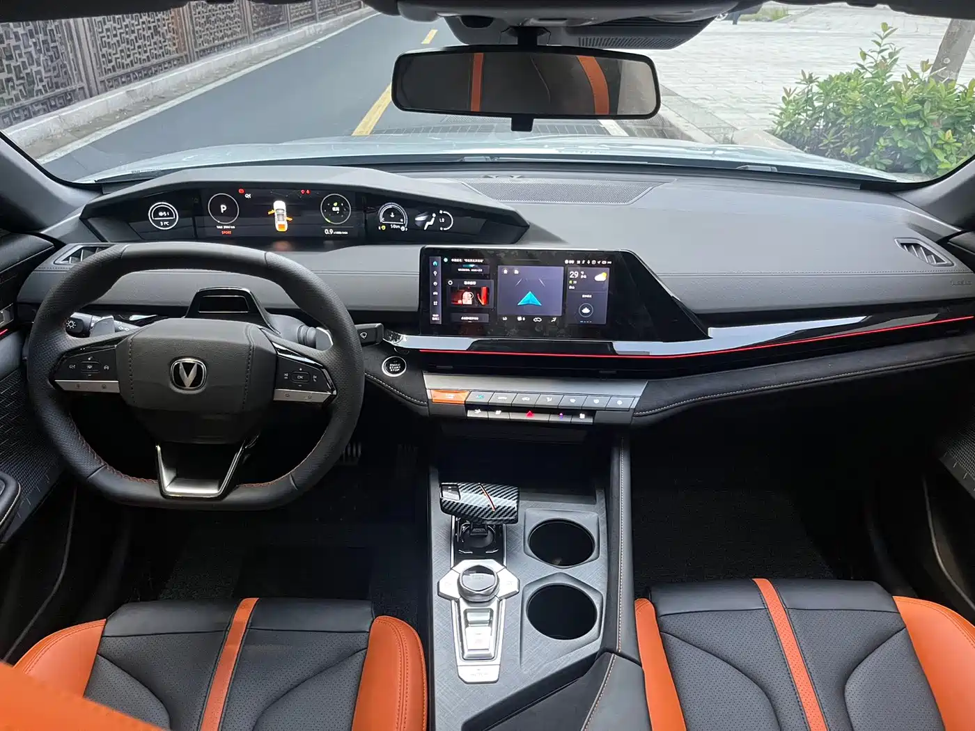 Changan UNI-V 2026 2025 1.5T 500Bar Premium Sport Model