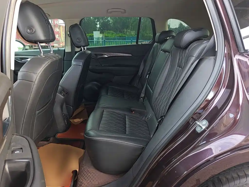 Фото 17 - Buick Envision Plus