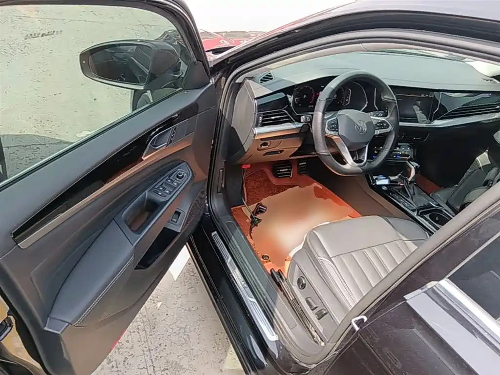 Volkswagen Passat 2022 330TSI Starlight Elite Edition фото 16