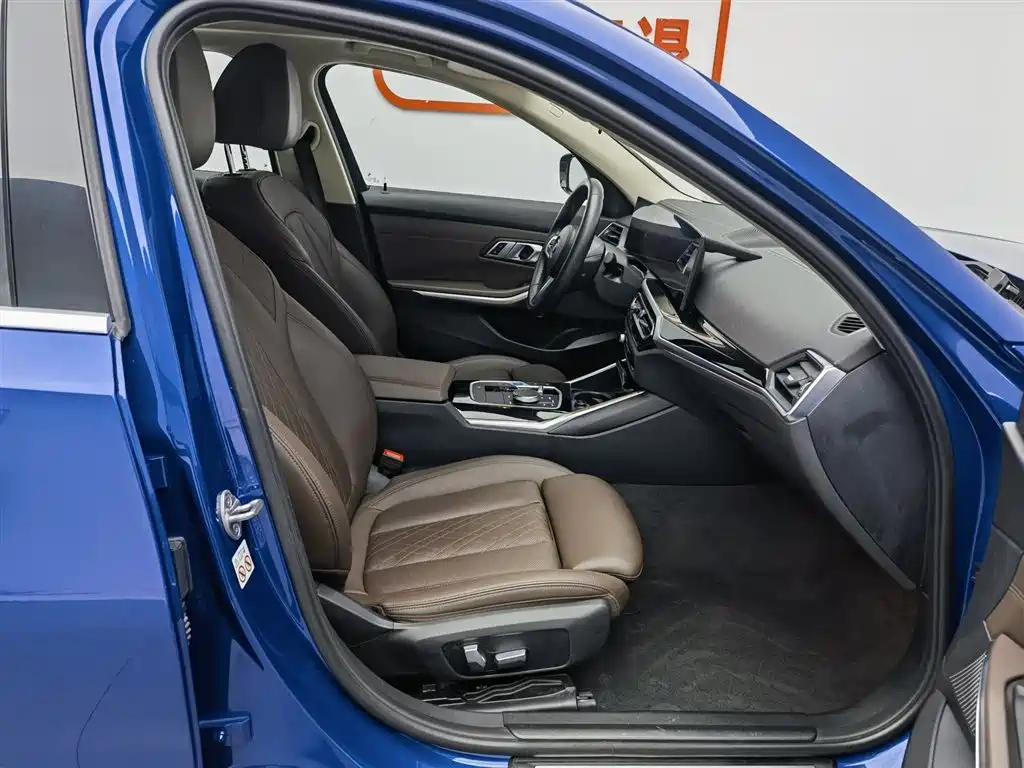 BMW i3 2022 eDrive 35 L фото 23
