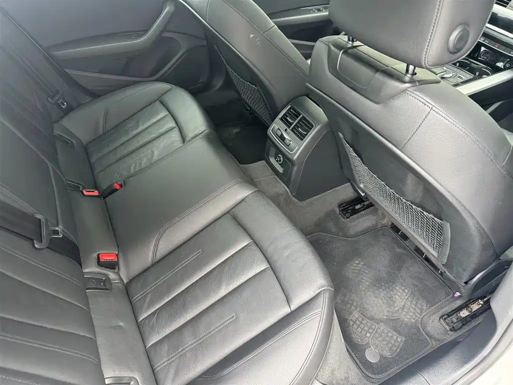 Audi A5 (Import) 2017 Sportback 40 TFSI Fashion фото 14