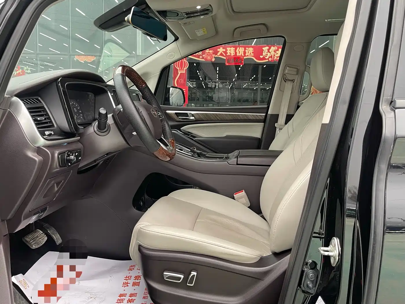 GAC Trumpchi Trumpchi M8 2021 Leading Show Series 390T Prestige Edition фото 4