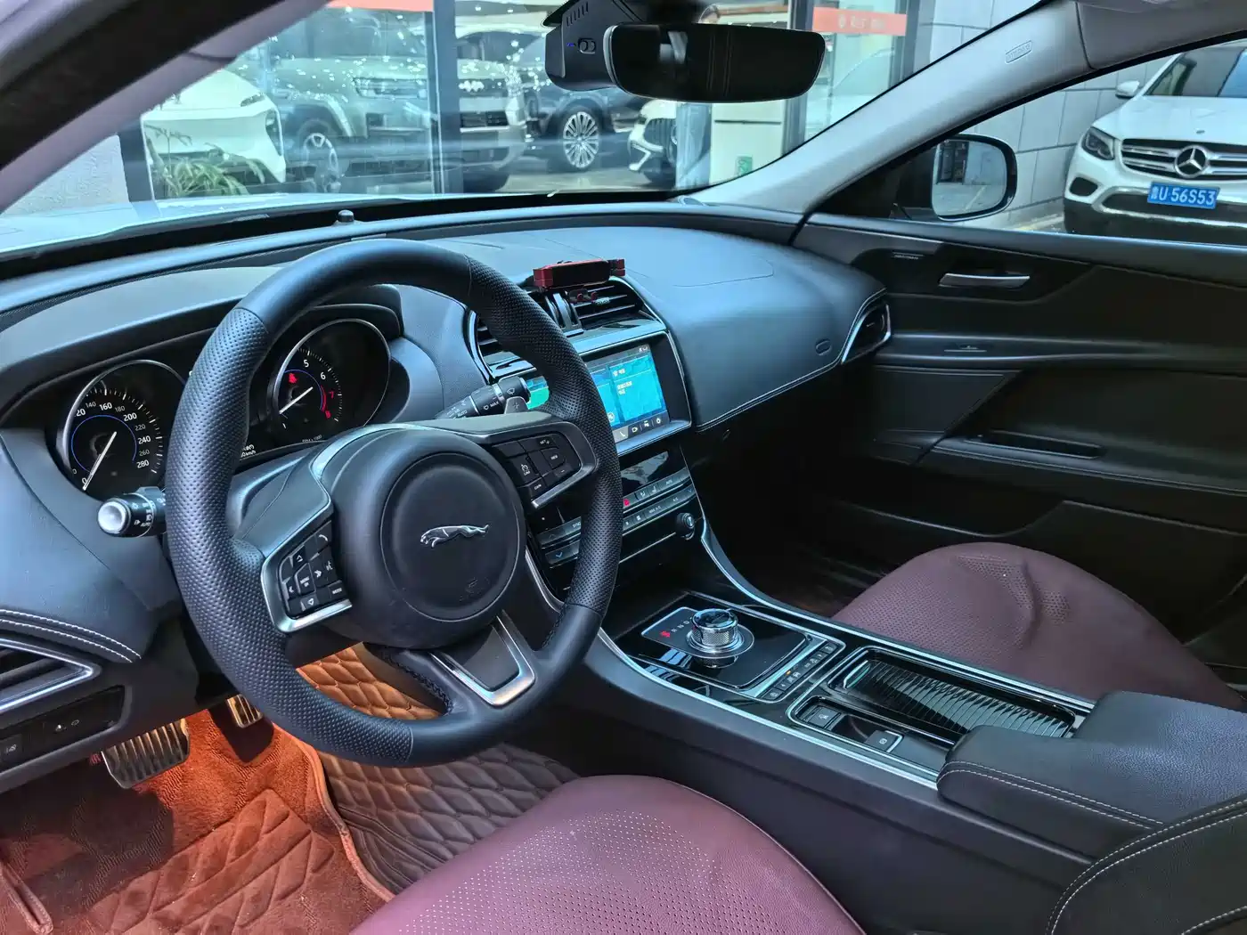 Jaguar XE 2019 2018 2.0T 300PS AWD R-Sport Edition