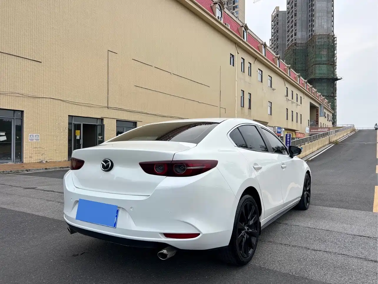 Mazda Mazda 3 2024 2023 2.0L Automatic Premium Edition