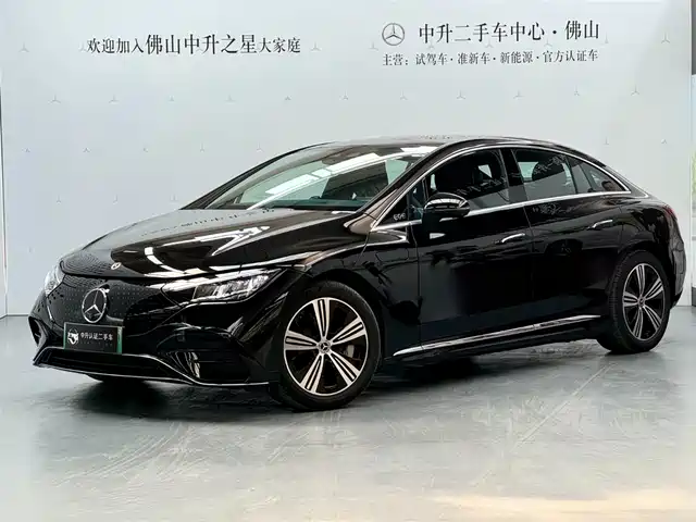Mercedes-Benz EQE 2025