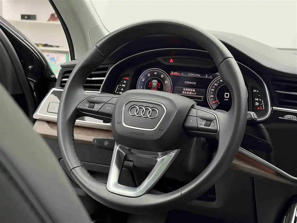 Audi Q7 2023 55 TFSI quattro S line Sport фото 12