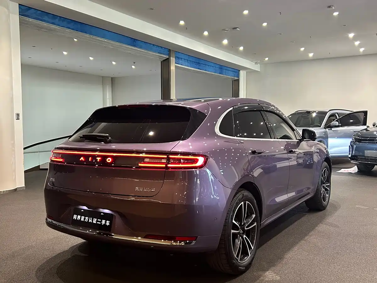 AITO Wenjie AITO M5 2025 Pure Electric Ultra RWD фото 14