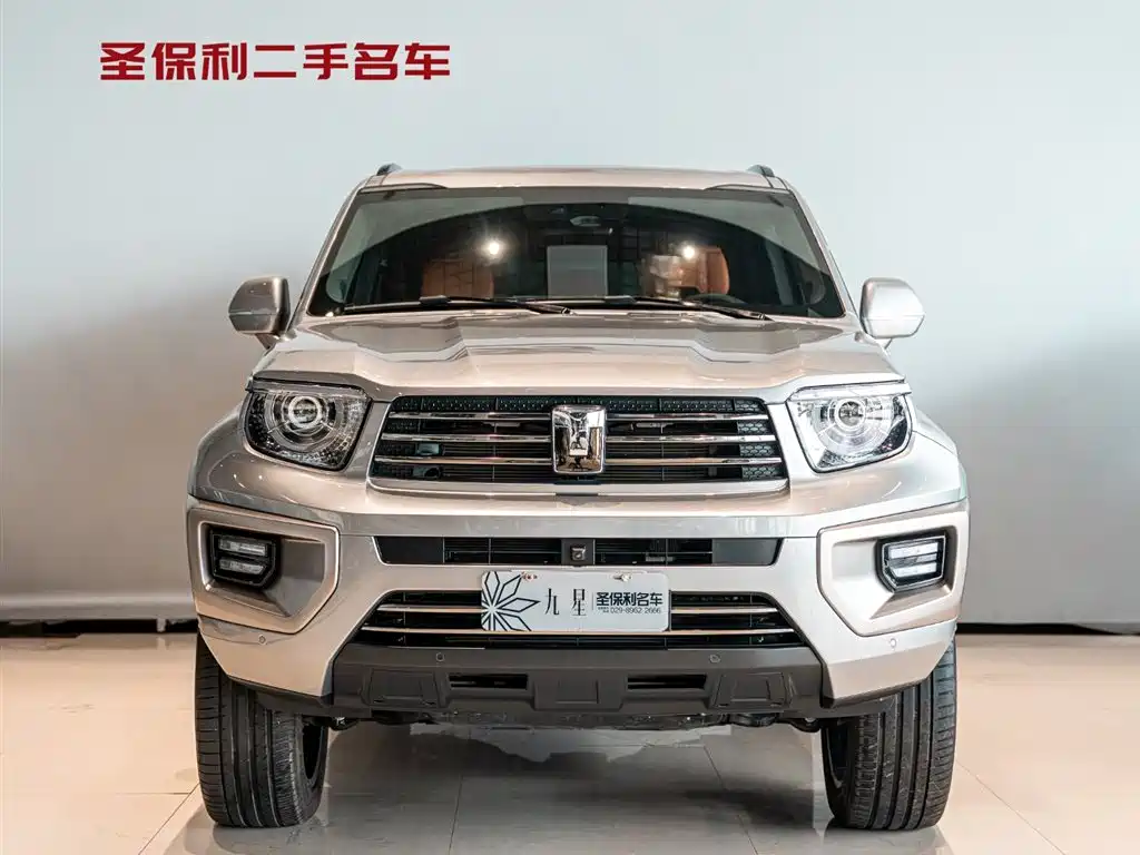 TANK TANK 700 NEW ENERGY