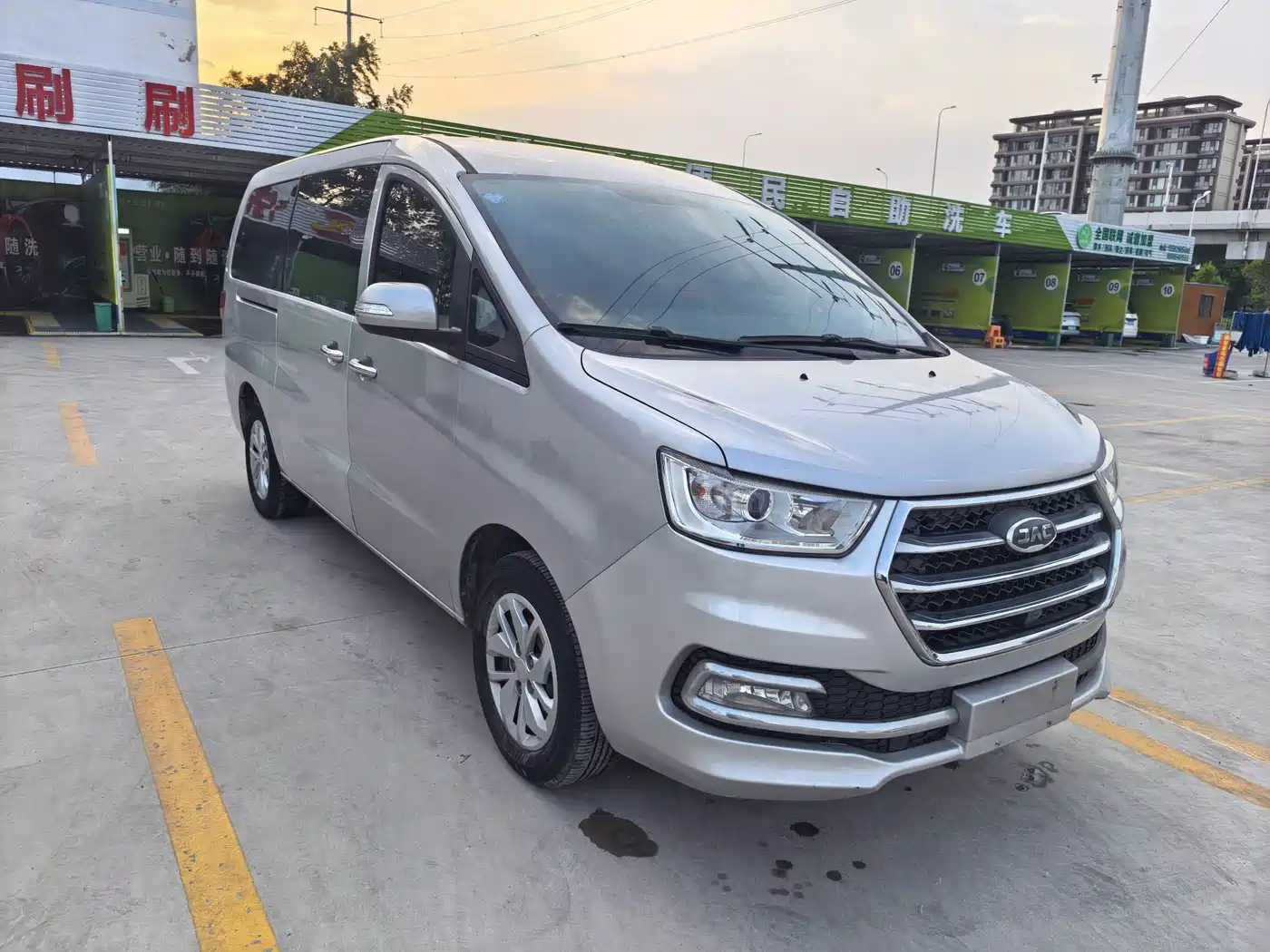 JAC Refine M4 2019 2019 Business Travel Series 2.0L Manual Comfort China V