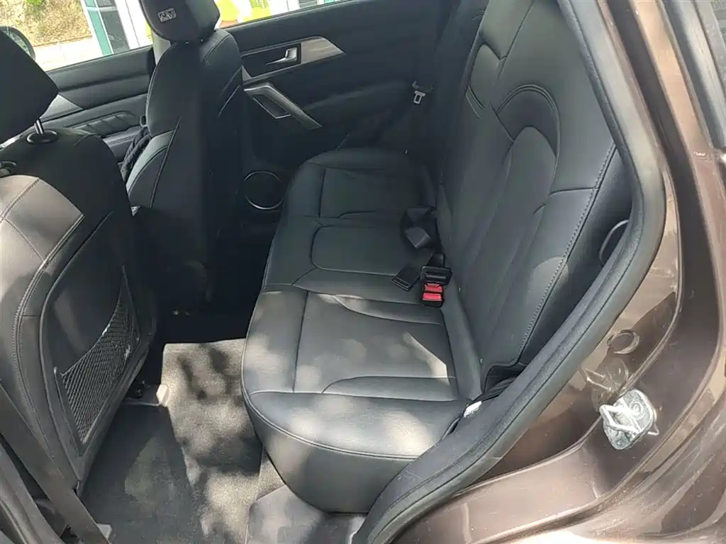 Haval H2 2014 1.5T Manual 2WD Premium Edition фото 17