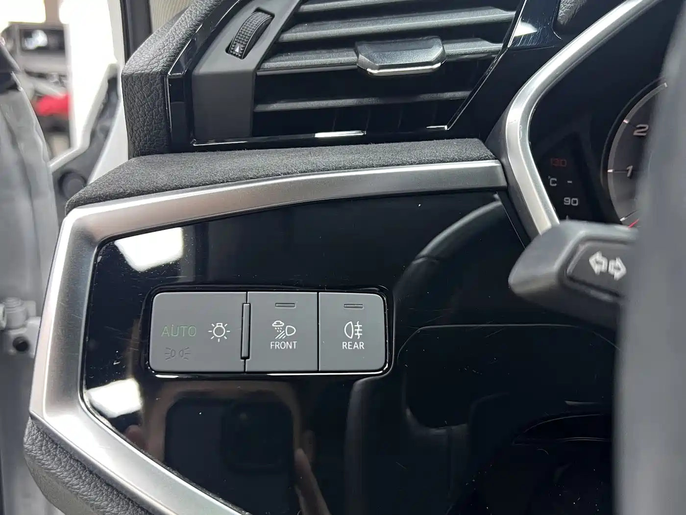 Audi Q3 2022 35 TFSI Fashion Dynamic фото 9