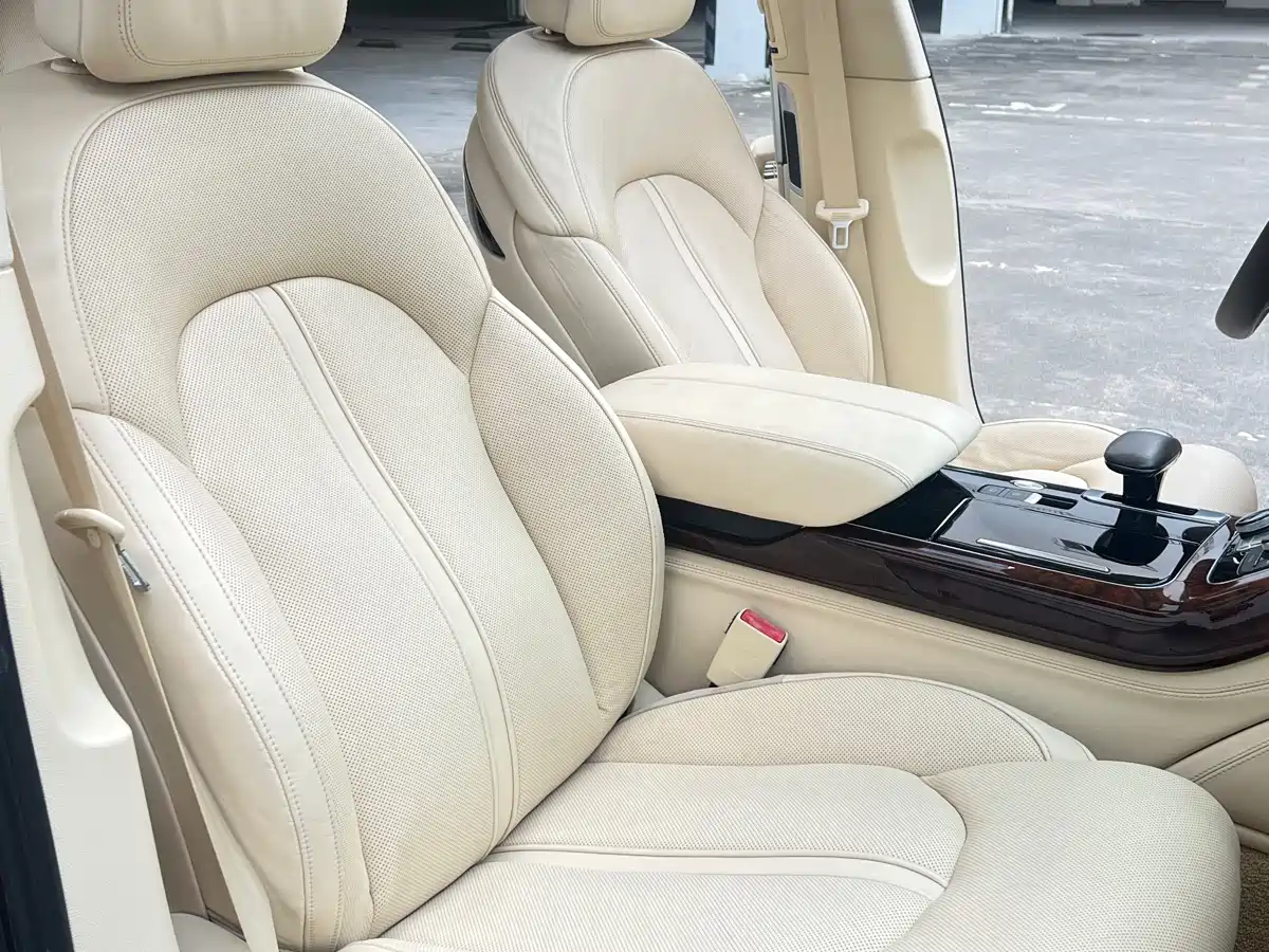 Audi A8 2012 A8L 45 TFSI quattro Luxury фото 15