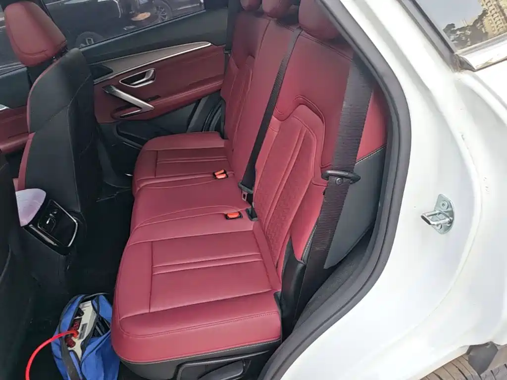 Jetour X70 PLUS 2026 2025 Champion Edition 1.5T DCT Champion PRO 5-seater