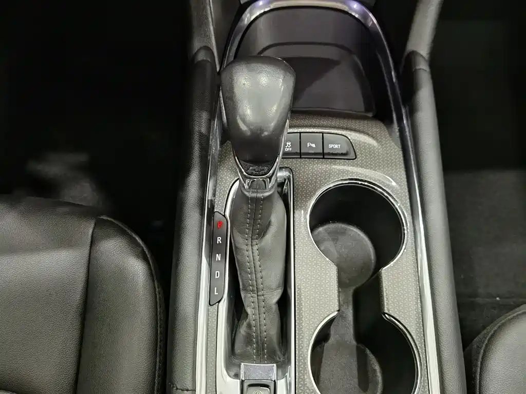 CHEVROLET MAI RUIBAO XL