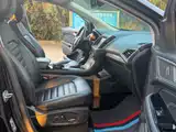 Фото 21 - Ford Edge