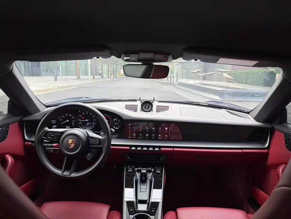 Porsche 911 2023 Carrera 3.0T фото 19
