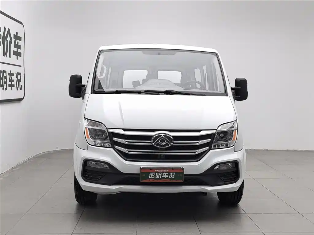 SAIC Maxus Xintu V80 2018 2.5T 6-speed manual Aoyuntong modified short wheelbase ultra-low roof 5-6-seater фото 3