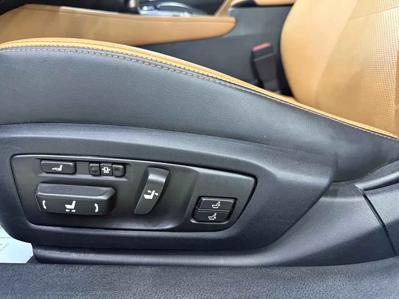 Lexus GS 2016 200t F SPORT фото 16