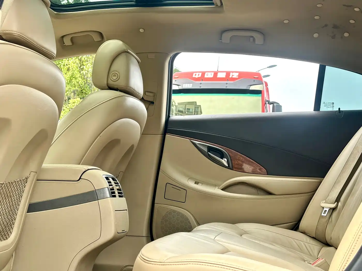 Buick LaCrosse 2013 2.4L SIDI Luxury Comfort фото 36