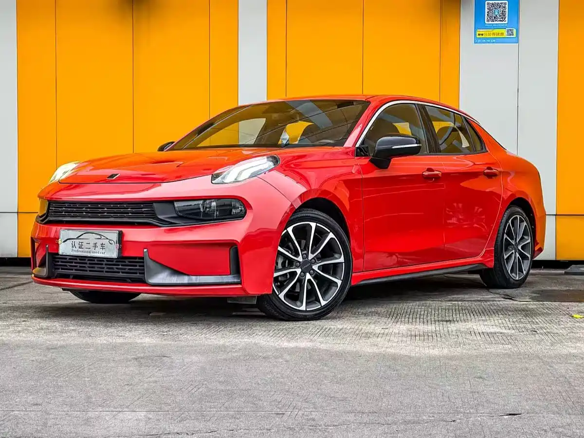 Lynk & Co 03 2019 2.0TD Auto Power Pro Version