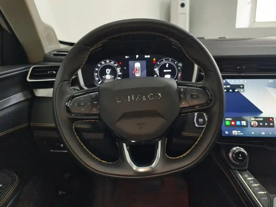 Lynk & Co 01 2024 2023 2.0TD 2WD Asian Games Edition
