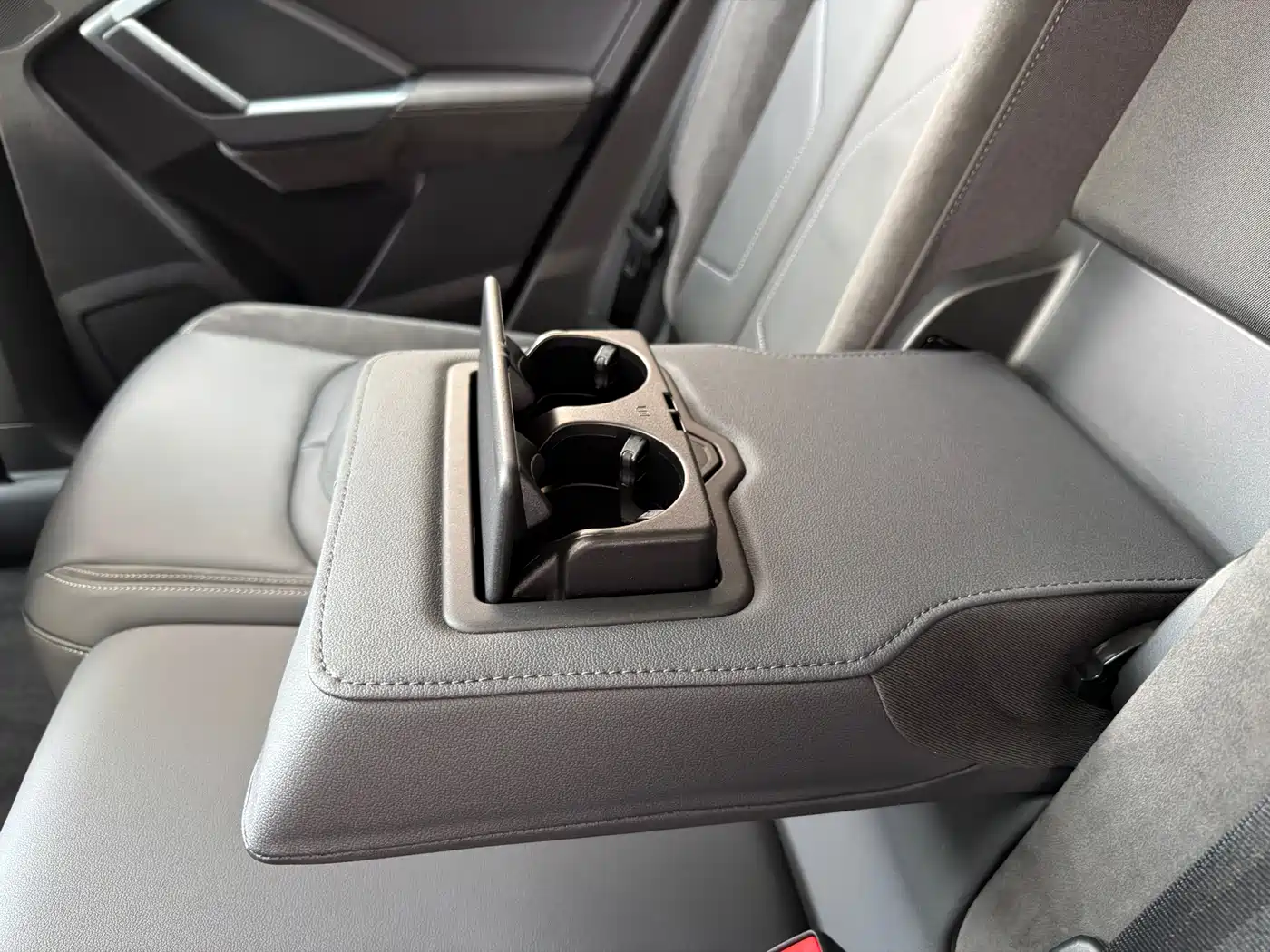 Audi Q3 Sportback 2022 40 TFSI Fashion фото 19