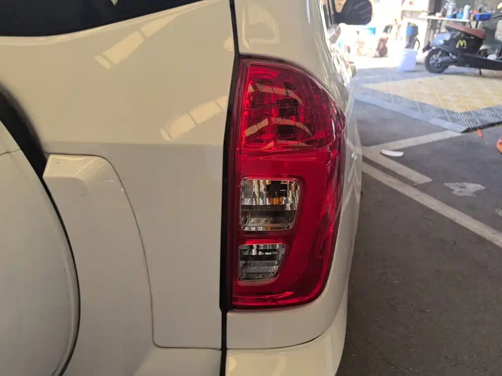 Chery Tiggo 3 2017 2016 1.6L CVT Smart Edition
