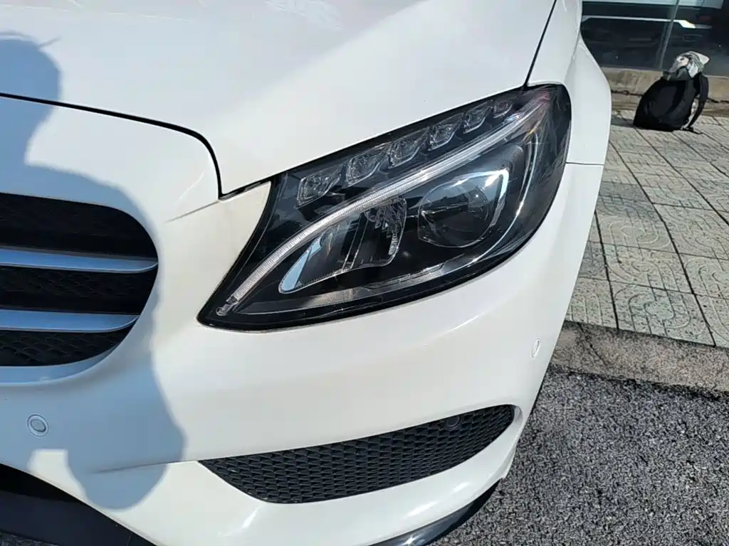 Фото 24 - Mercedes-Benz C-Class