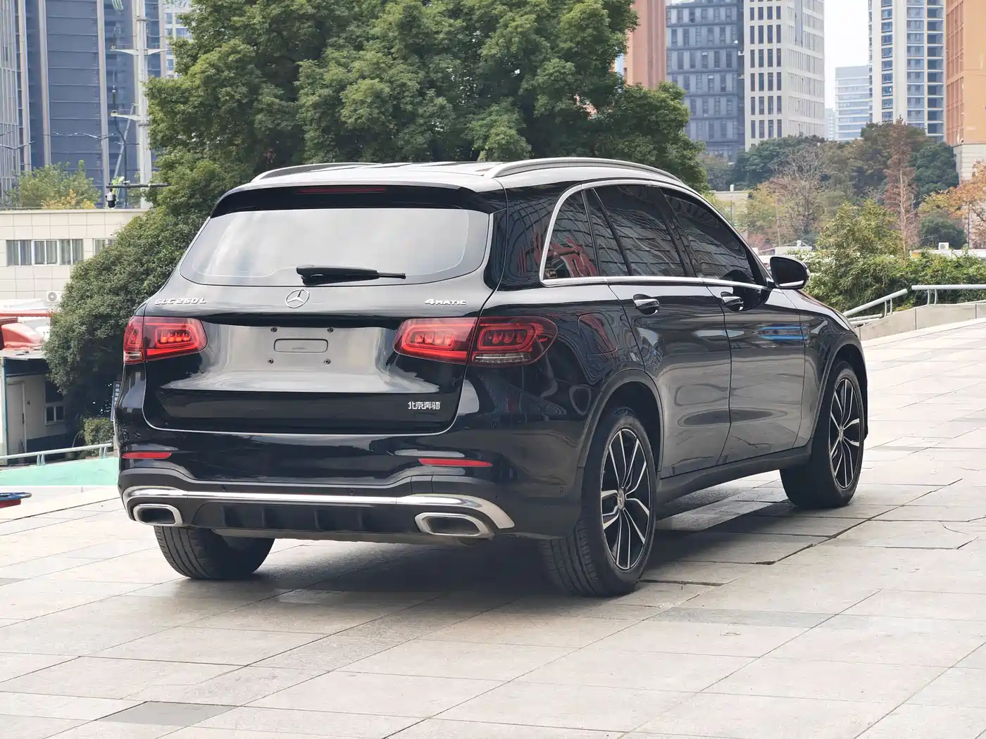 Mercedes-Benz GLC 2020 Facelift GLC 260 L 4MATIC Luxury фото 4