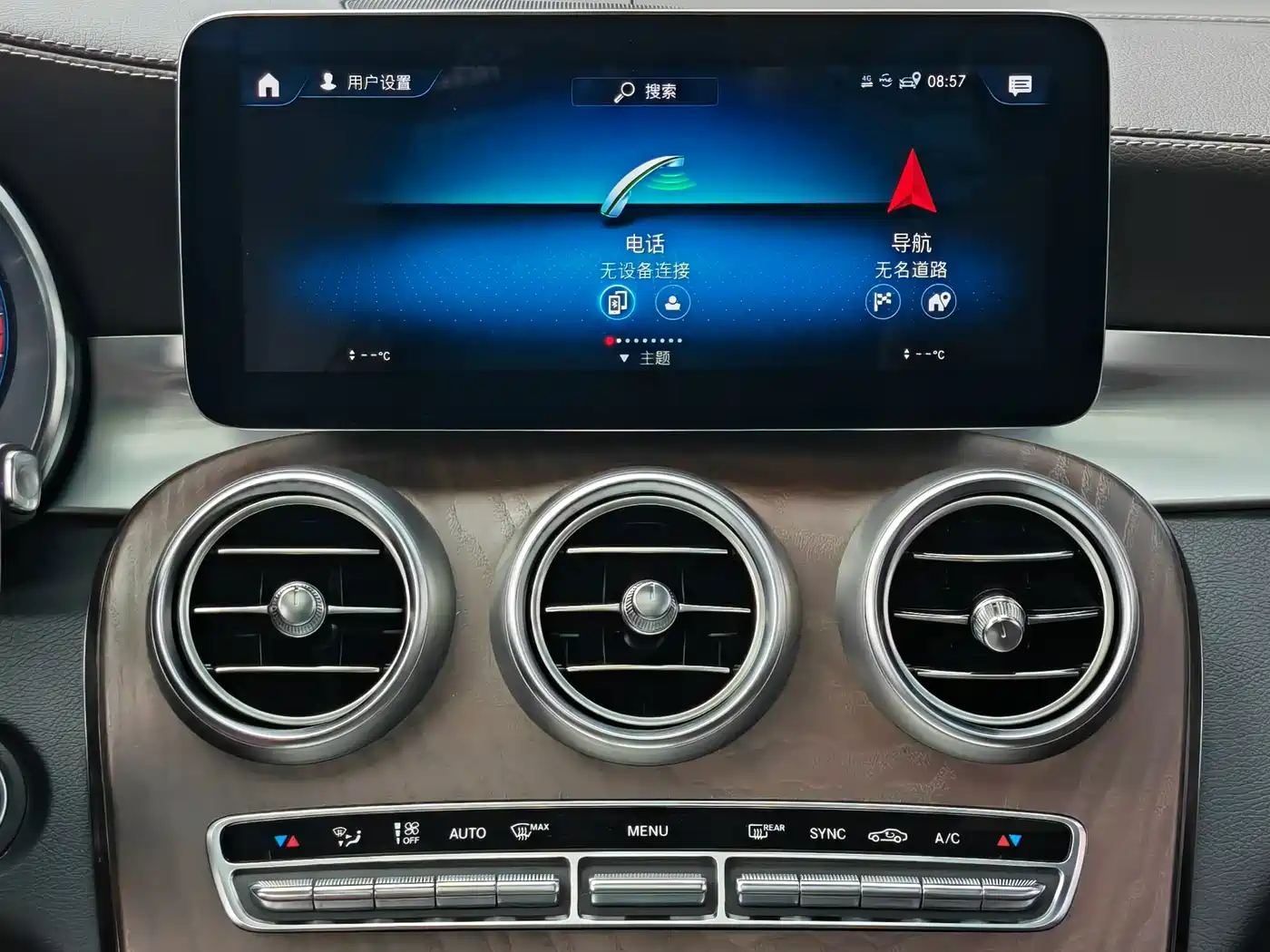 Mercedes-Benz GLC 2020 Facelift GLC 260 L 4MATIC Luxury фото 14