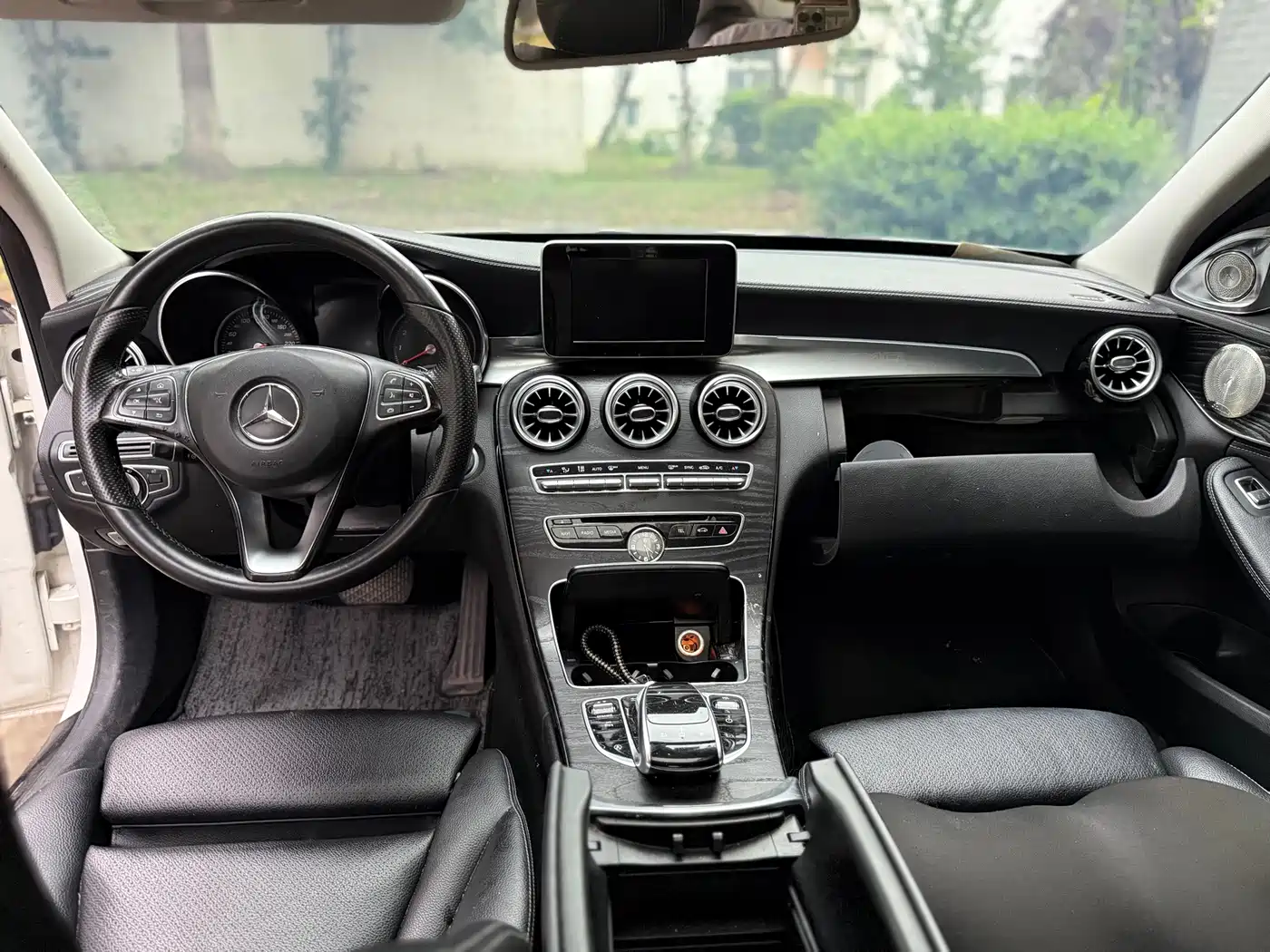 Фото 5 - Mercedes-Benz C-Class