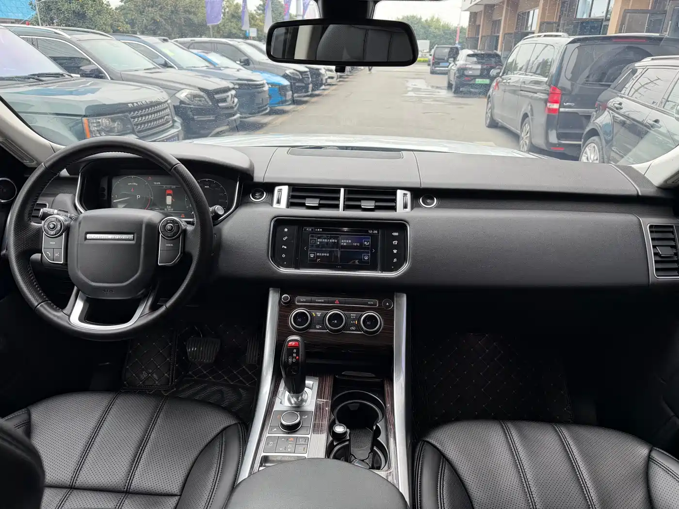 Land Rover Range Rover Sport 2016 3.0 SDV6 HSE фото 5