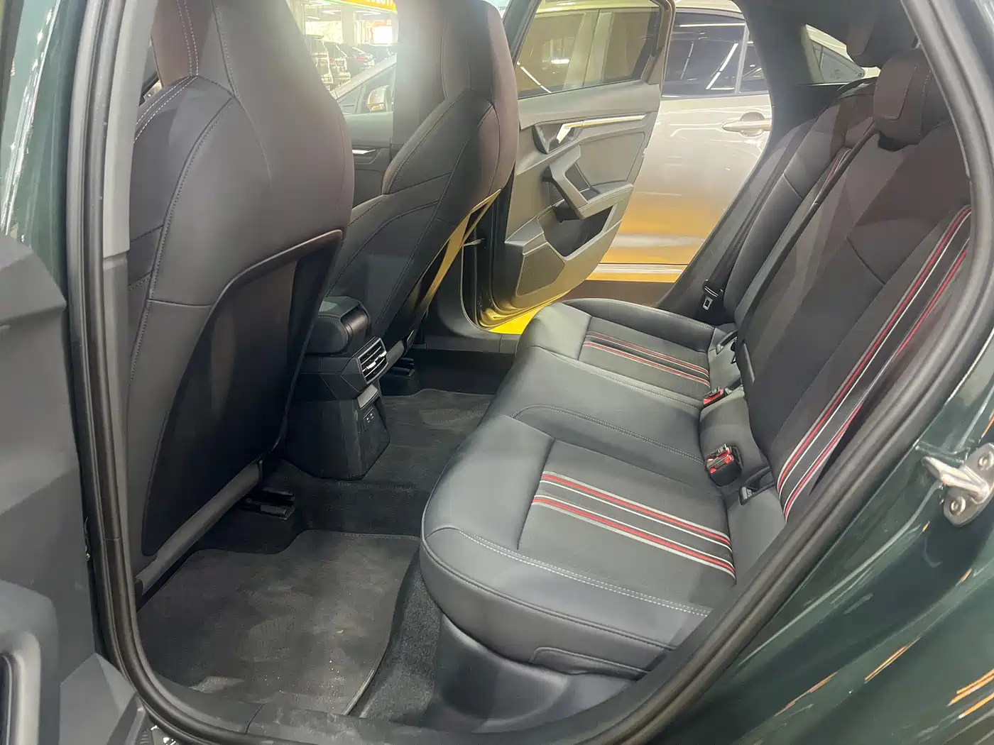 Audi A3 2023 A3L Limousine 35 TFSI Fashion Sport фото 9