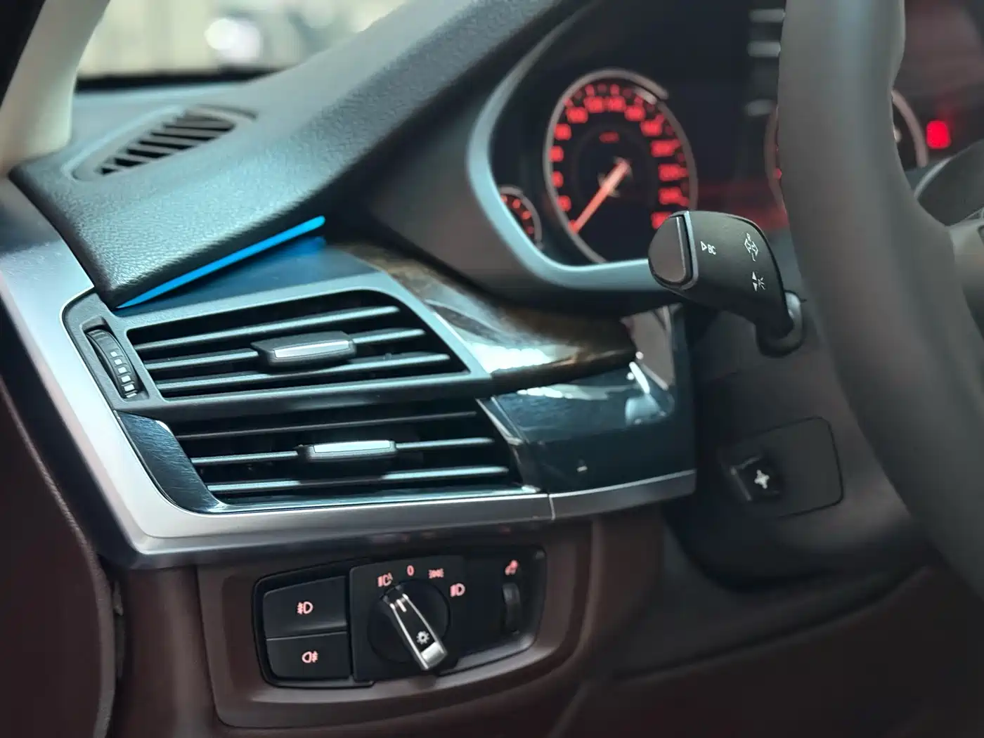 BMW X5 (Import) 2017 xDrive28i фото 7