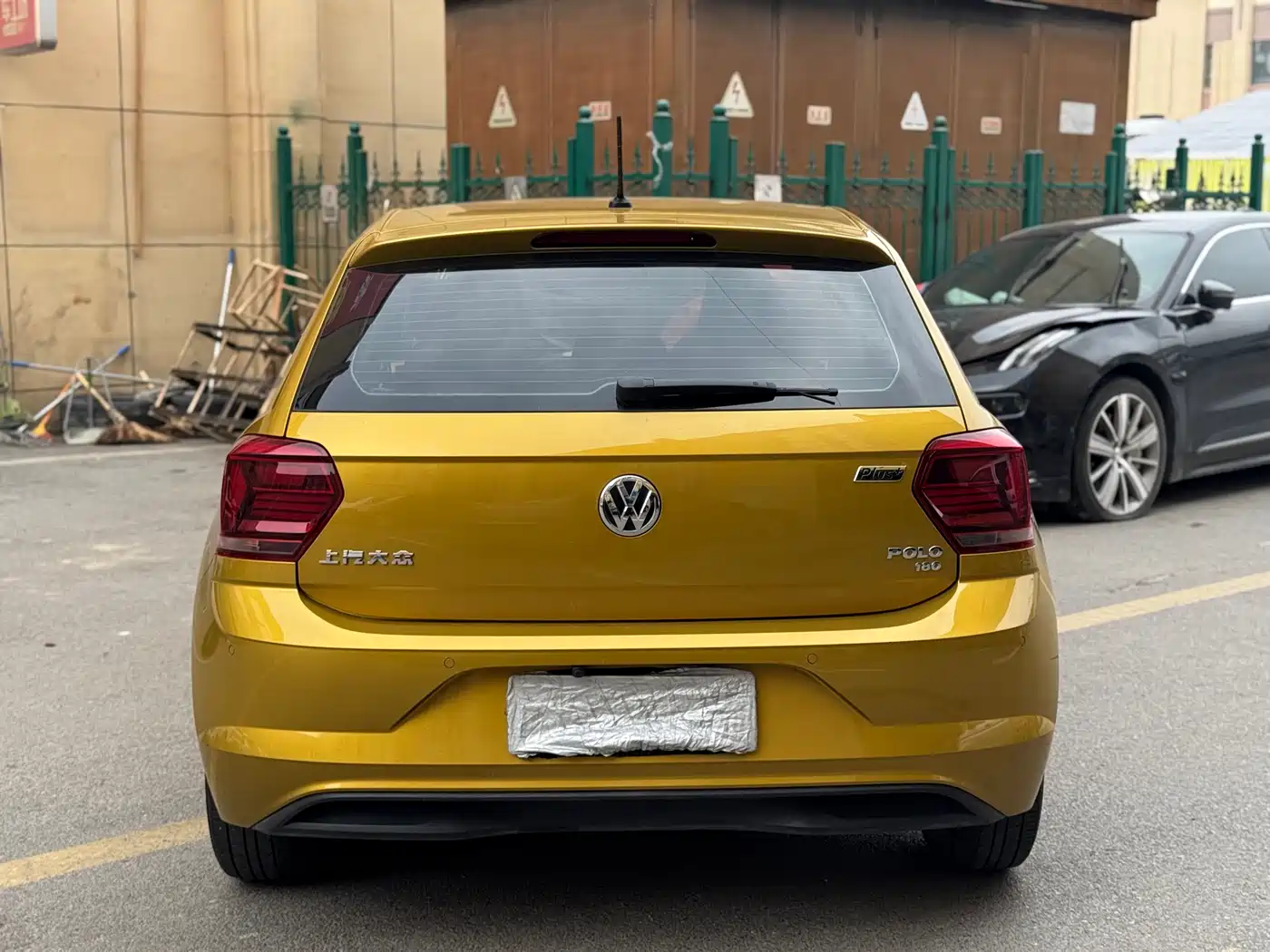Volkswagen Polo 2019 Plus 1.5L Automatic Colorful Tech Edition фото 14