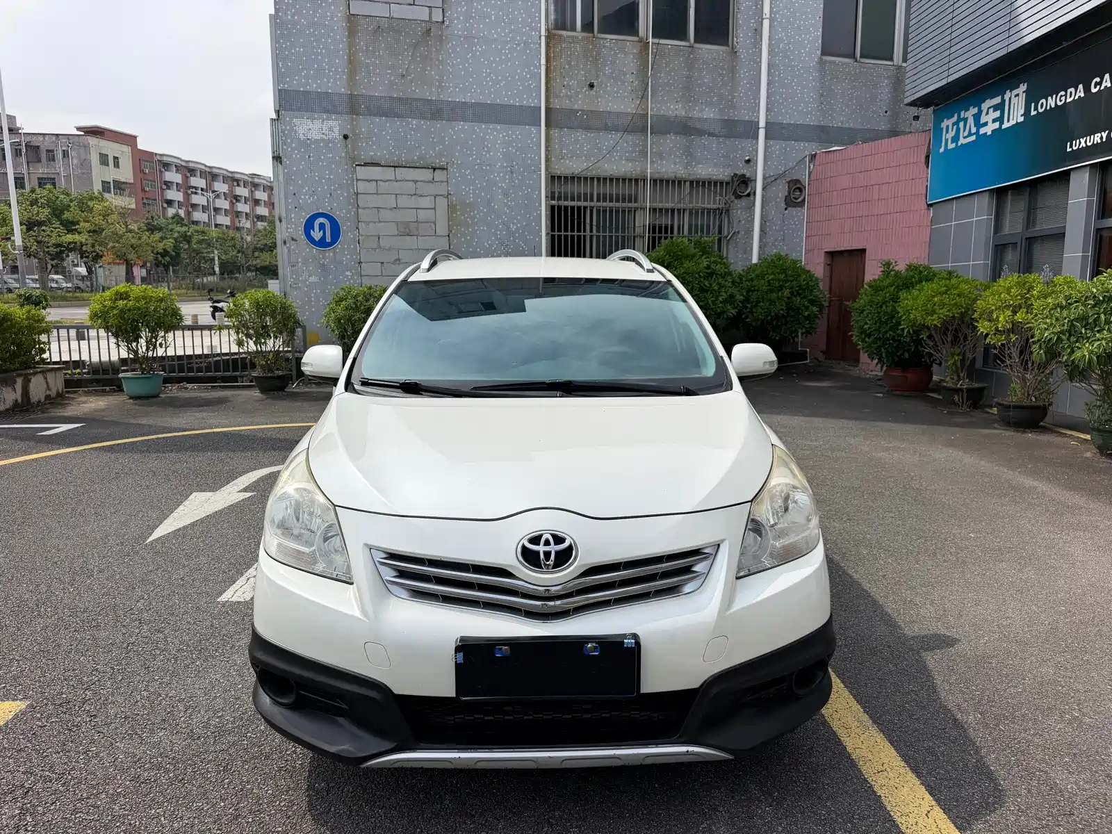 Фото 2 - Toyota E'Z