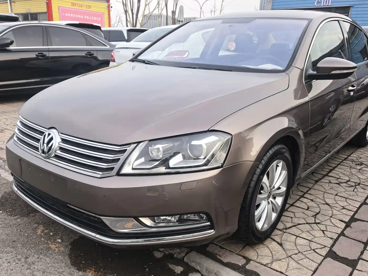 Volkswagen Magotan 2015 Facelift 1.8TSI Luxury фото 3