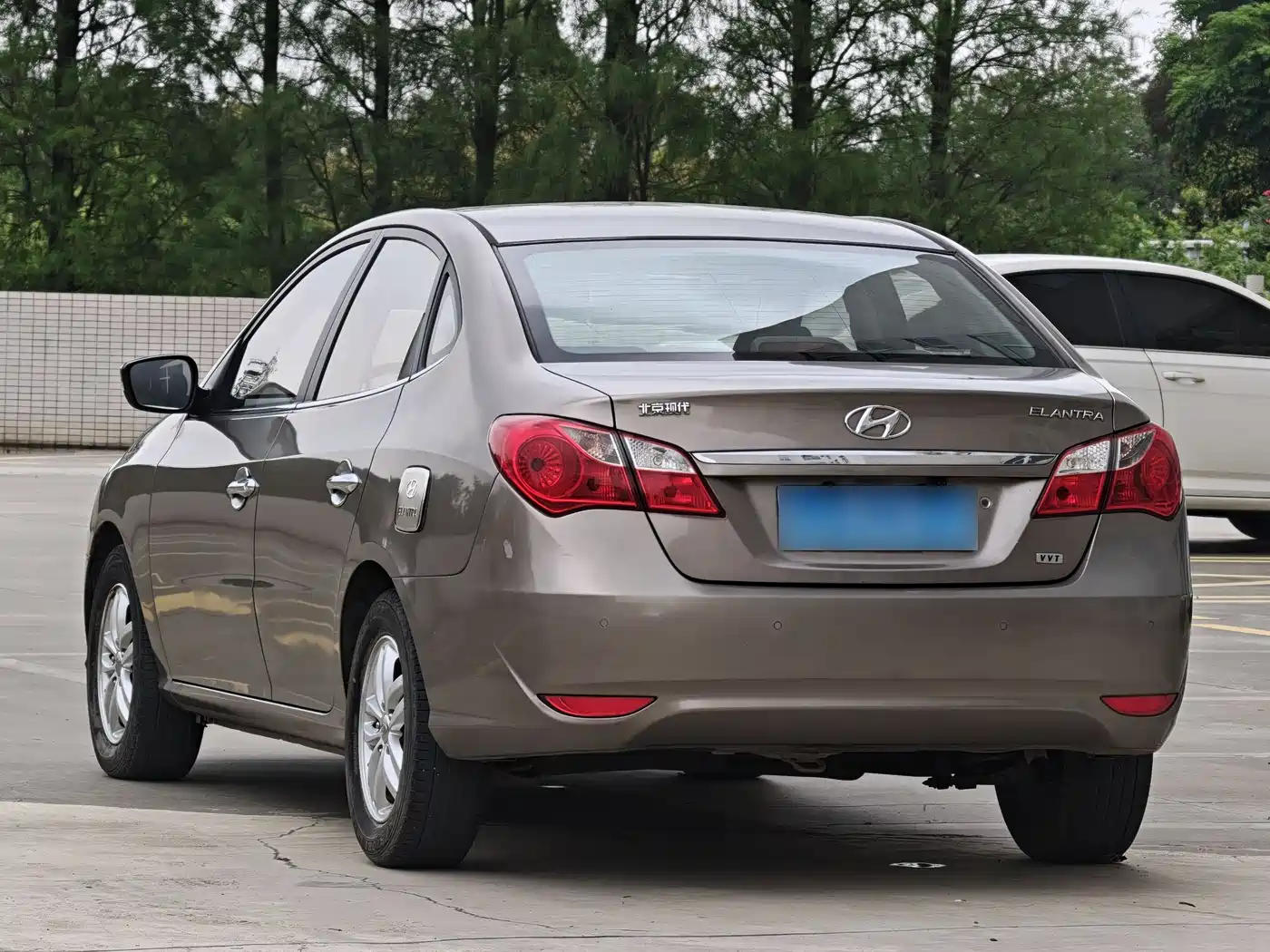 Hyundai Elantra 2015 1.6L Manual Comfort фото 5