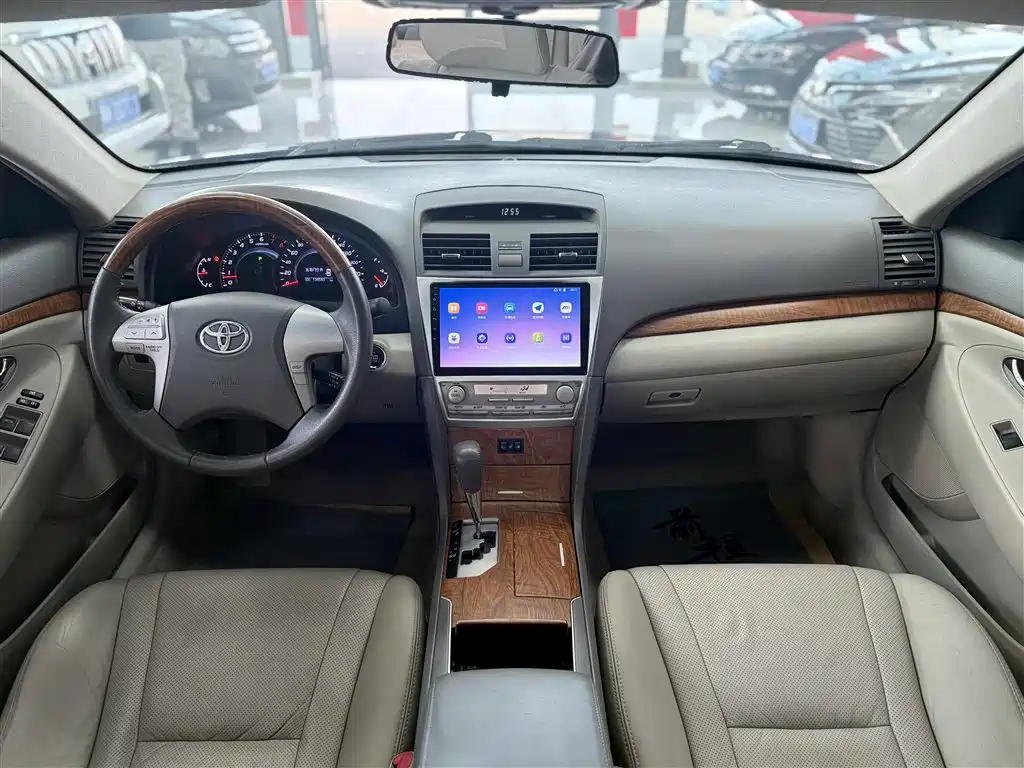 Toyota Camry 2010 240G Luxury Edition фото 6