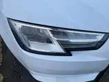 Photo 4 - Audi A4L
