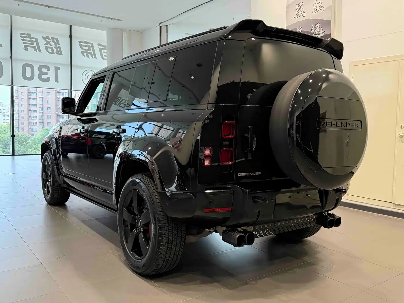 Land Rover Defender 2025 2025 110 3.0T P400 -Dynamic HSE