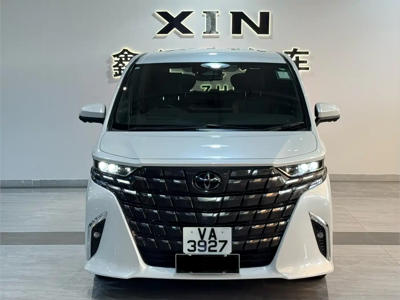 Toyota Alphard 2024 Hybrid 2.5L Prestige Edition фото 3