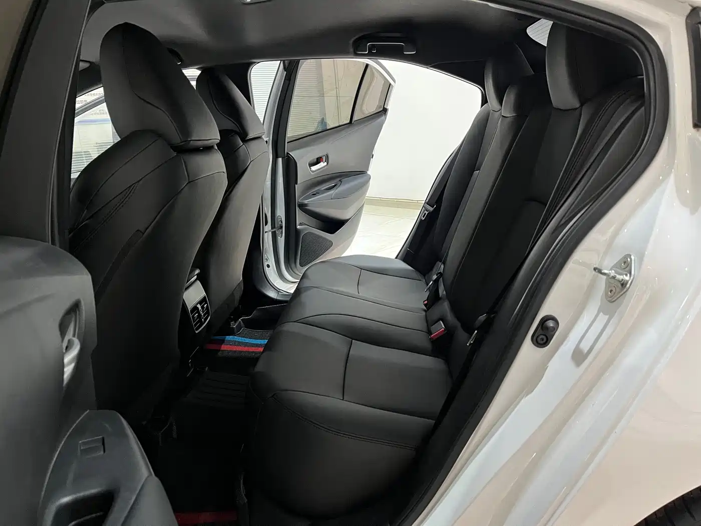 Toyota Levin 2022 TNGA 1.5L CVT Elite Edition фото 8
