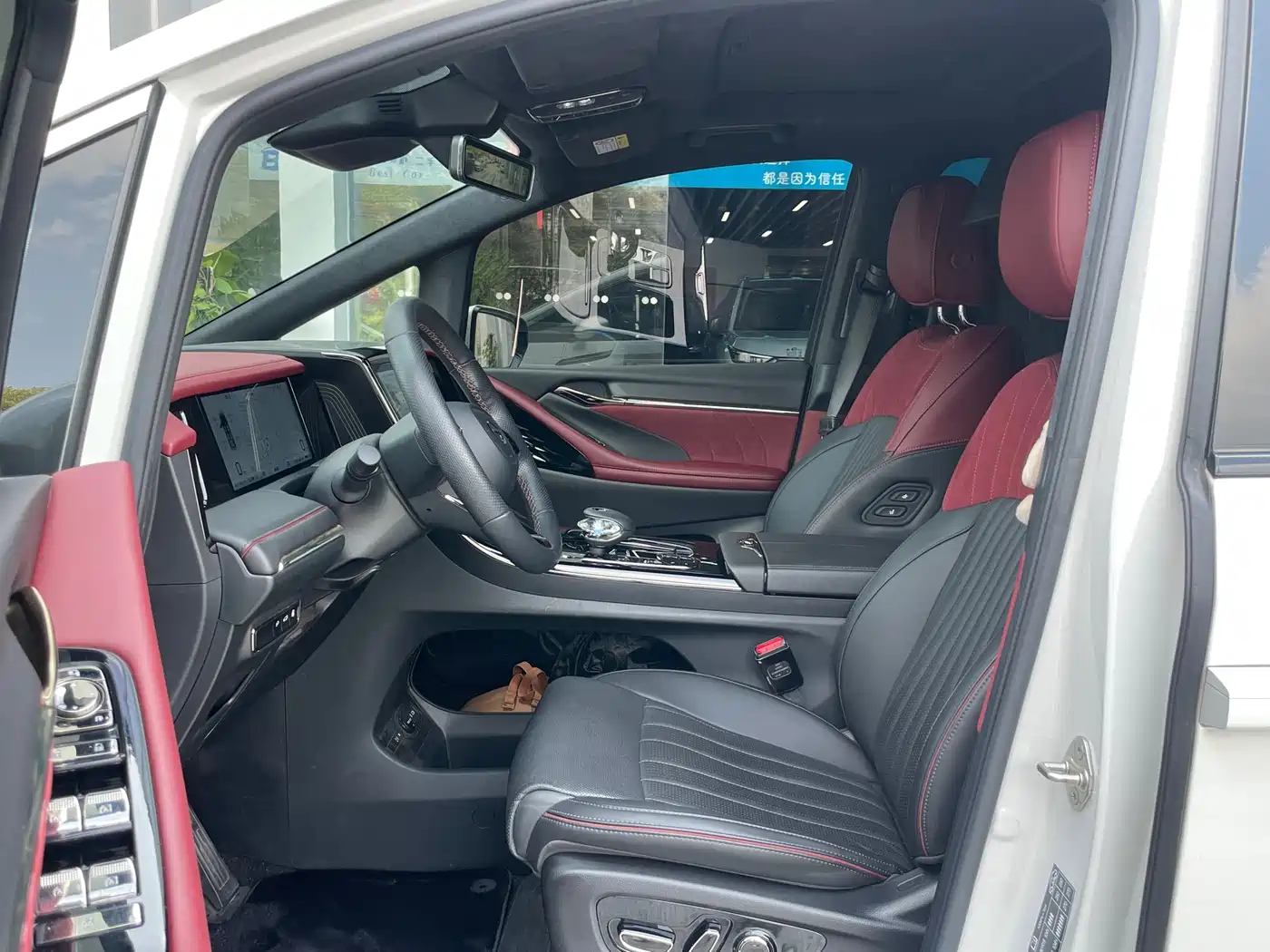 GAC Trumpchi Trumpchi E9 2024 E9 Master Edition фото 5
