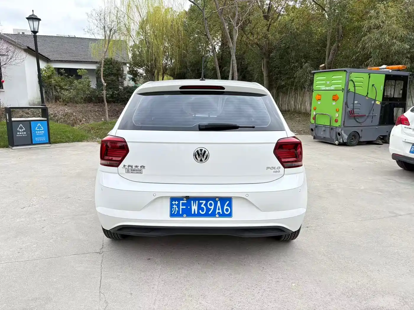 Volkswagen Polo 2019 Plus 1.5L Automatic Colorful Tech Edition фото 8