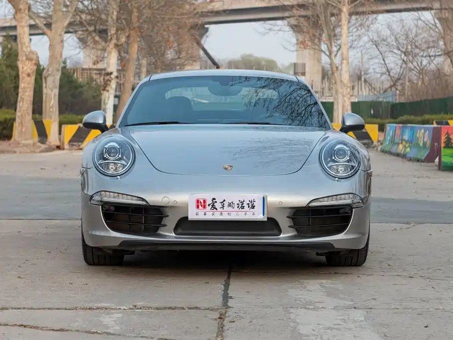 Porsche 911 2012 Carrera S 3.8L фото 8