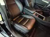 Фото 25 - Tesla Model 3