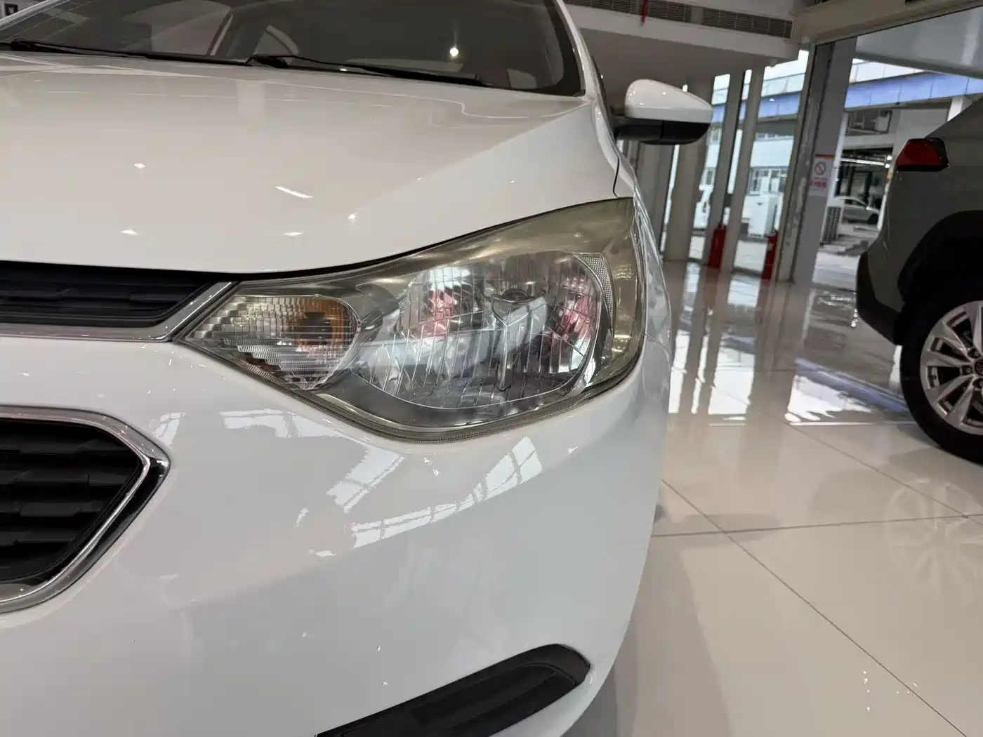 Chevrolet Sail 2016 Sail 3 1.3L Manual Comfort Sunroof Edition фото 3