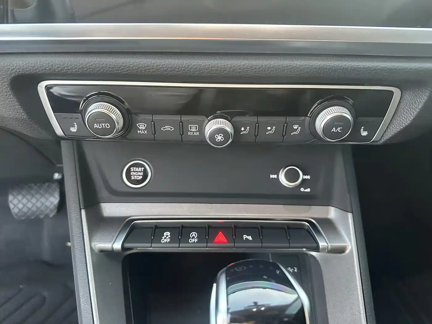Audi Q3 2022 35 TFSI Progressive Dynamic фото 12