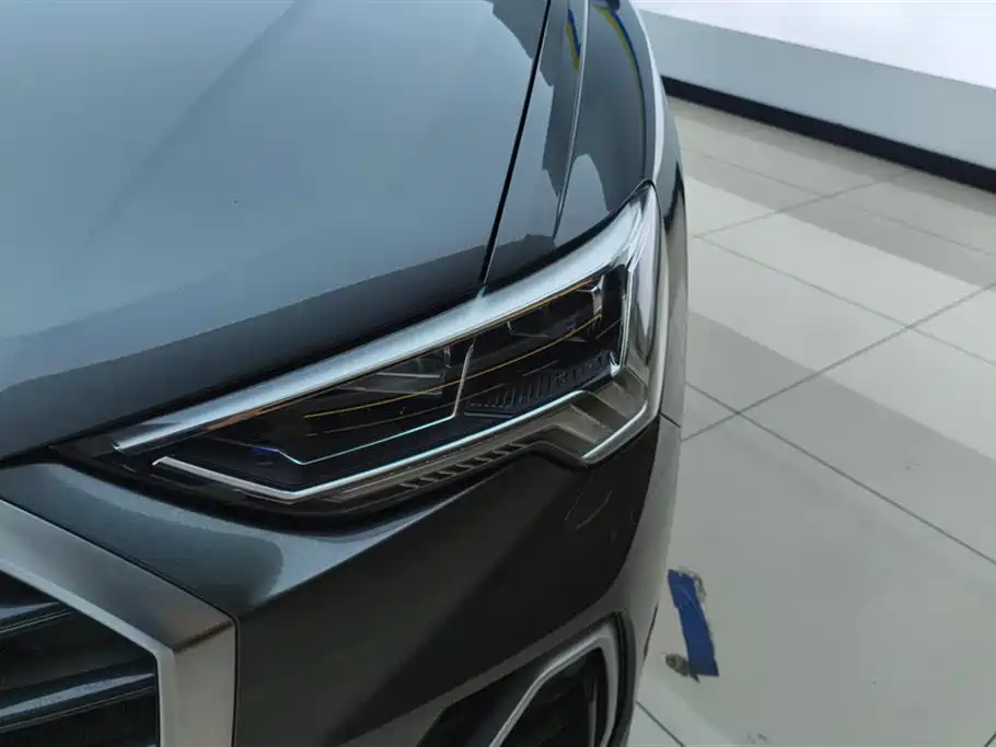 Audi Q3 2019 35 TFSI Fashion Sport фото 5
